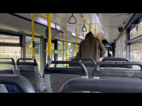 McHarry’s #34 (Mercedes Benz O500LE Euro 3, ZF, Volgren CR228L) route 30