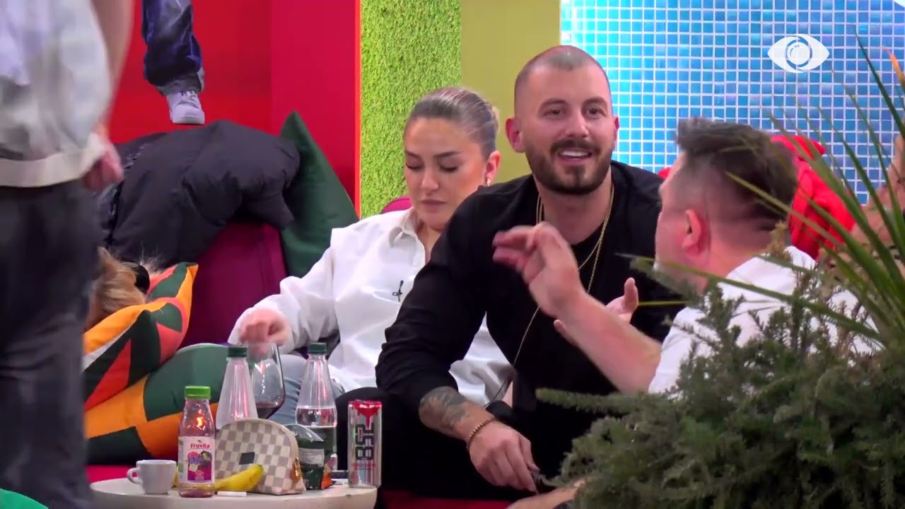 “Më dukesh si Graciano”/ Romeo-Françeskës: Ju kap paniku se pozicionoheni keq