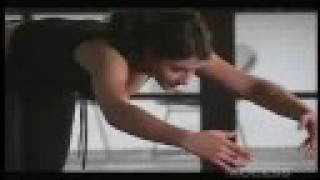 Yoga Stretches - Shimmy