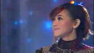 Download lagu Maha Dewi ' Cemburu ' Debut Stage First Performance Album Dewi Cinta Live On Tv mp3