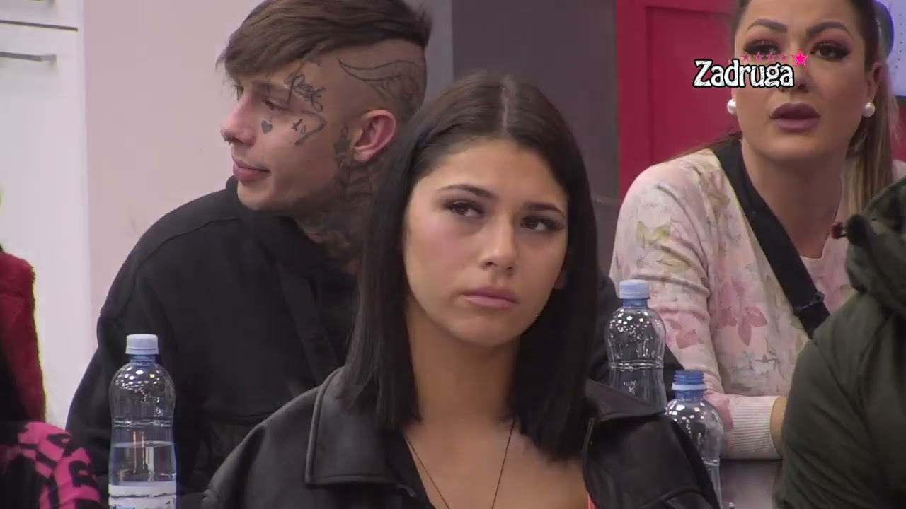 Zadruga 5 - Mensur se pravada da ne ljuboimoriše Ani na zadugare. - 21.01.2022.