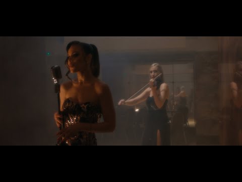 Flora x Massa Violinist - TOXIC (Britney Spears cover)