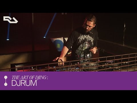 Djrum's Multi-Deck Vinyl Mixing Tricks | The Art of DJing