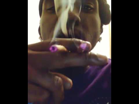 Young thugger Bumping to Reese young'n