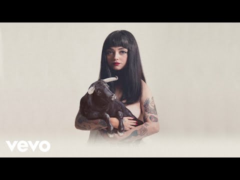 Mon Laferte - No Lo Vi Venir (Lyric Video)