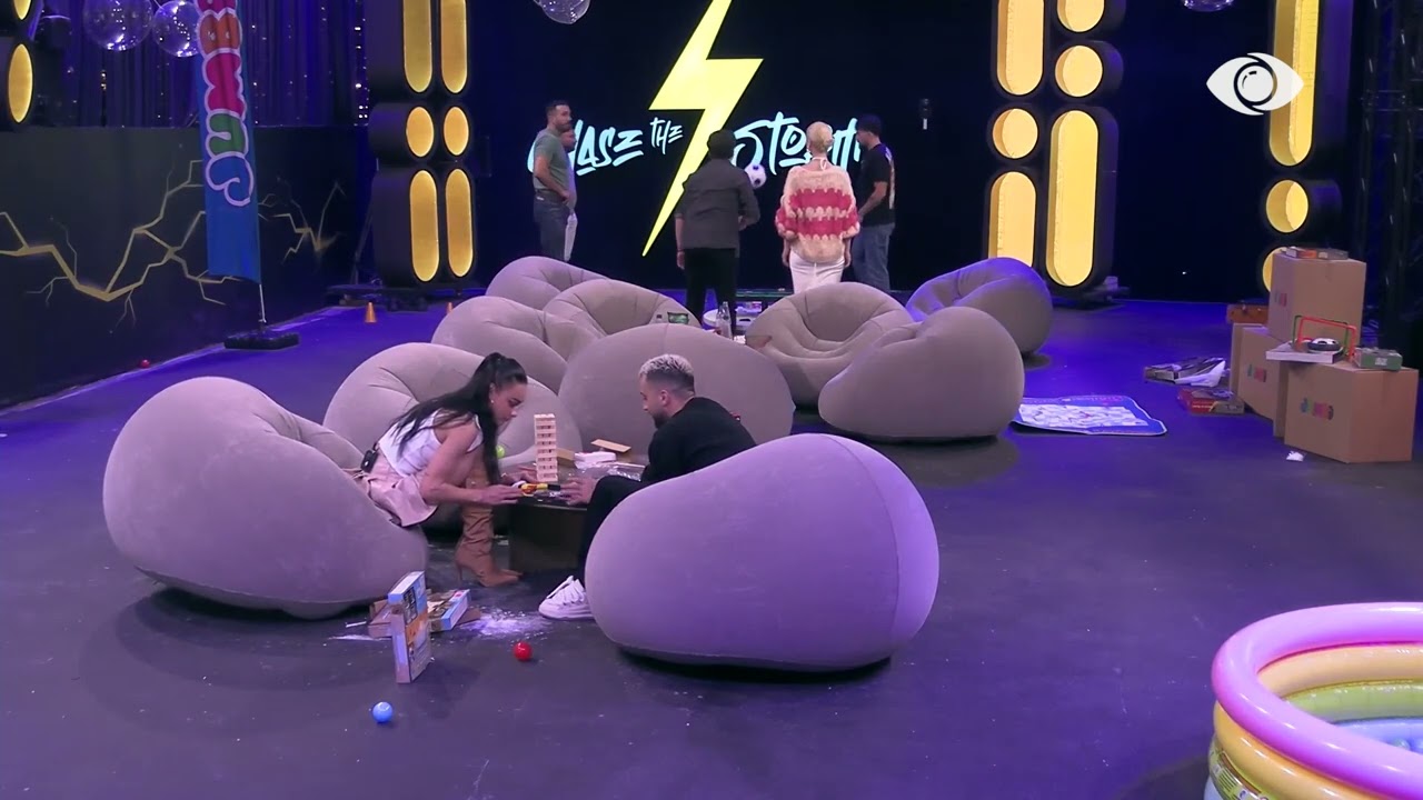 Momente argëtuese në Storm Arena/Jozi, Aldo dhe Kelly luajnë me top