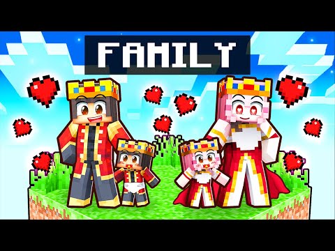 Minecraft: ROYAL FAMILY Madness!!