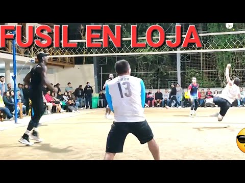 EL NEGRO CARLOS RETO A FUSIL LA BESTIA ECUAVOLEY LOS MEJORES EN MODALIDAD GANCHO FINAL