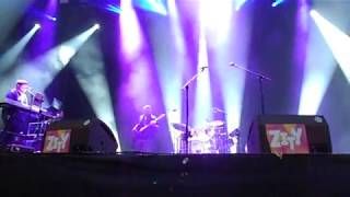 Roi Méndez - There&#39;s Nothing Holding Me Back (Zaragoza)