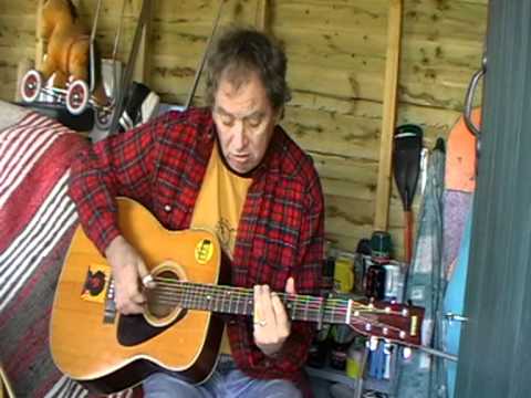 D TUNING MASTERCLASS JULIAN PIPER plays FALLING DOWN BLUES by FURRY LEWIS