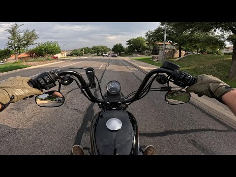 Harley Davidson IRON 1200 POV - Exhaust Only - Getting out of the City