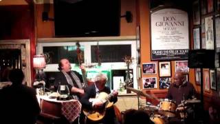 Micky Roker drum solo.MOV