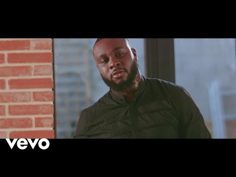 Abou Debeing - Rien dans les poches (Clip officiel)