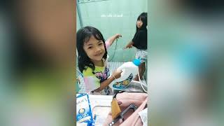 Vlog dọn nhà vệ sinh| của hai chị em Vani| Cùng con khôn lớn