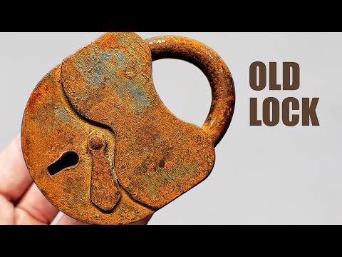 Rusty Lock with Missing Key Restoration . Made a New Key For Padlock