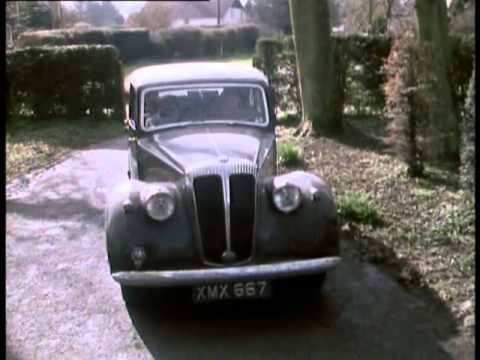 Miss Marple Joan Hickson The Murder at the Vicarage1986