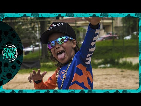 MC Kzinhooo - Quero ver pegar - (Space Funk) DJ Biel