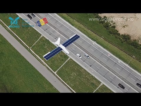 Drona "Solar Rebel" cu panouri fotovoltaice