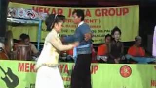 Download lagu WLED - Seni Jaipong Dangdut Mekar Jaya Group mp3