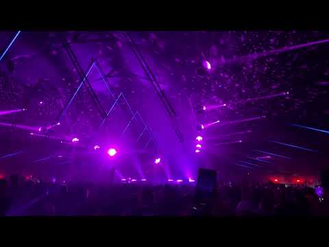 Purple Disco Machine & Sophie and the Giants - Hypnotized (Coachella 2022, 04-22-2022)