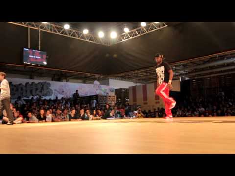 Eurobattle 2012 - Semi Final Popping  - Silvio (Portugal) vs Breakz (UK)