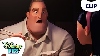 Download lagu Have Dinner with The Incredibles 🥡🥢😋 | Incredibles 2 | @disneykids mp3