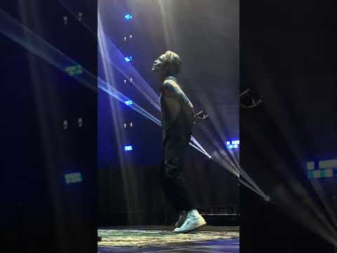 “Warning” live Morning View  VIP View - Tour 2025- Nashville