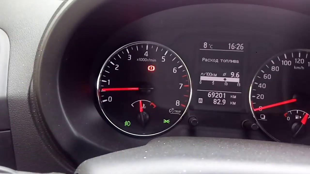 где находится датчик холостого хода ниссан х трейл