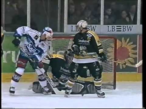 DEL 01-02 #44 Mannheim - Krefeld 7-2 Teil 1