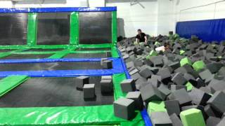 Trampoliny - TRAMPOLINE WORLD - Rzeszów Happy Jump (official Trailer )