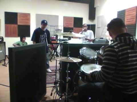 RAP FREESTYLE SESSION NG E.N.R. SA ISANG STUDIO