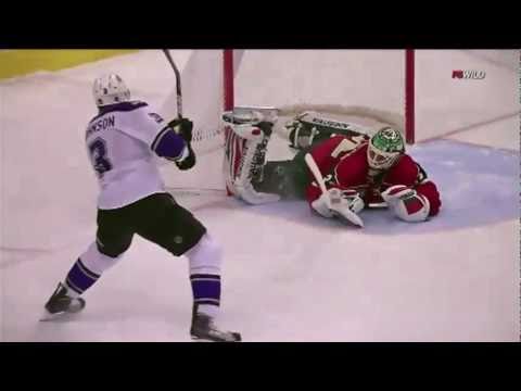 Niklas Backstrom UNBELIEVABLE toe save in Shootout Vs LA Kings