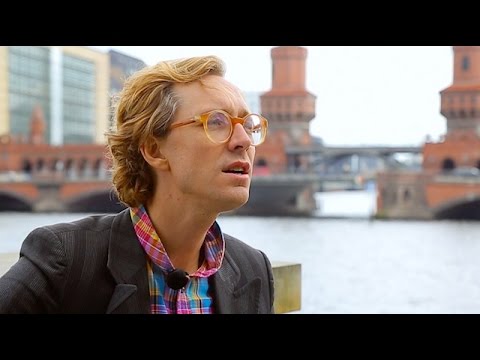 Rekorder: Erlend Øye spielt "Rainman"