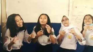 Download lagu Story WA Anak SMP Viral | Entahapayangmerasukimu mp3 Download lagu Story WA Anak SMP Viral | Entahapayangmerasukimu mp3
