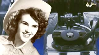Wanda Jackson - Cash On The Barrelhead