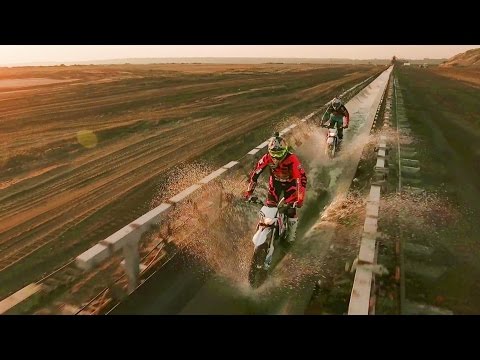 Hard Enduro Freeriding Through the Belchatow Coal Mine