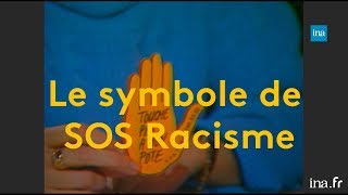 Touche pas à mon pote : l’emblème de la lutte contre le racisme depuis 35 ans | Franceinfo INA