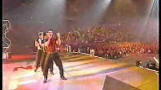 N sync - Tearin&#39; up my heart,  I want you back (The Dome).wmv