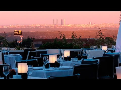 La terraza del Trasgu, en Torrelodones, de las mejores de toda Europa