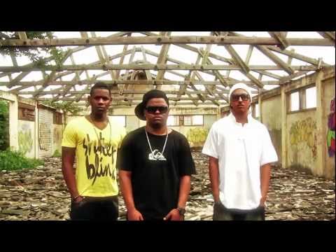 Wieke Ft. Kilate & Prinston-P _ Showtime Official Videoclip {Blauwbloed, TCB} (WATCH 720p)