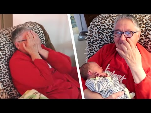 Momen Penuh Haru Nenek Buyut Bertemu Cicit Pertama