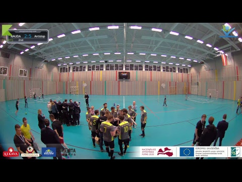 Telpu futbols fināls: FK NAUDA - Antidopings