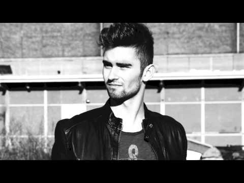 Carry Me On Top Of The World (Dyro Mashup)