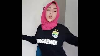 Download lagu Joget Kaka Bungaehan mp3 Download lagu Joget Kaka Bungaehan mp3