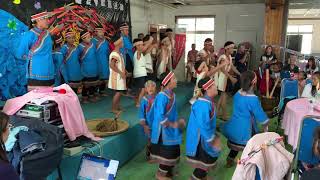 布農小孩的合唱表演, 感動啊 ^ ^