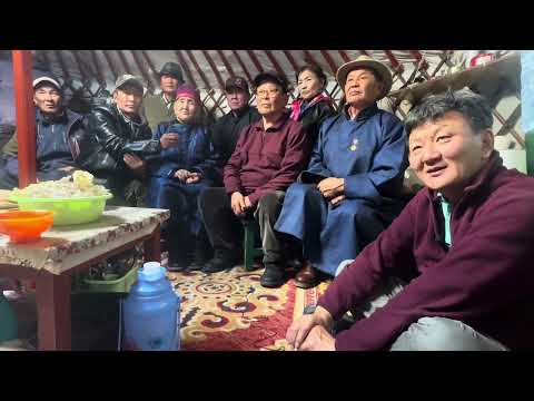 Жар гаран жил шимийн архи нэрсэн ээж маань нууц жороо Монгол түмэндээ  ерөөл өргөн дэлгэлээ