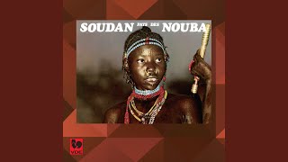 Chants des hommes à Delami