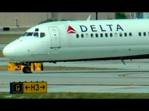 TAKE OFF  ORLANDO MCO TO JFK.  DELTA FLIGHT #5  MARCH 2013