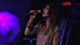 Qué Carajo Music Video