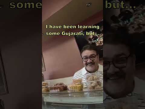 White Guy choca restaurante indiano em língua Gujarati
